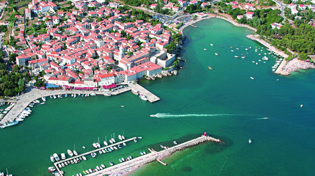 Holiday Home Lavanda Kornic Bagian luar foto