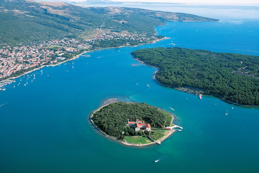 Holiday Home Lavanda Kornic Bagian luar foto